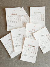 Last inn bildet i Galleri-visningsprogrammet, 2025 Bloom Desk Calendar
